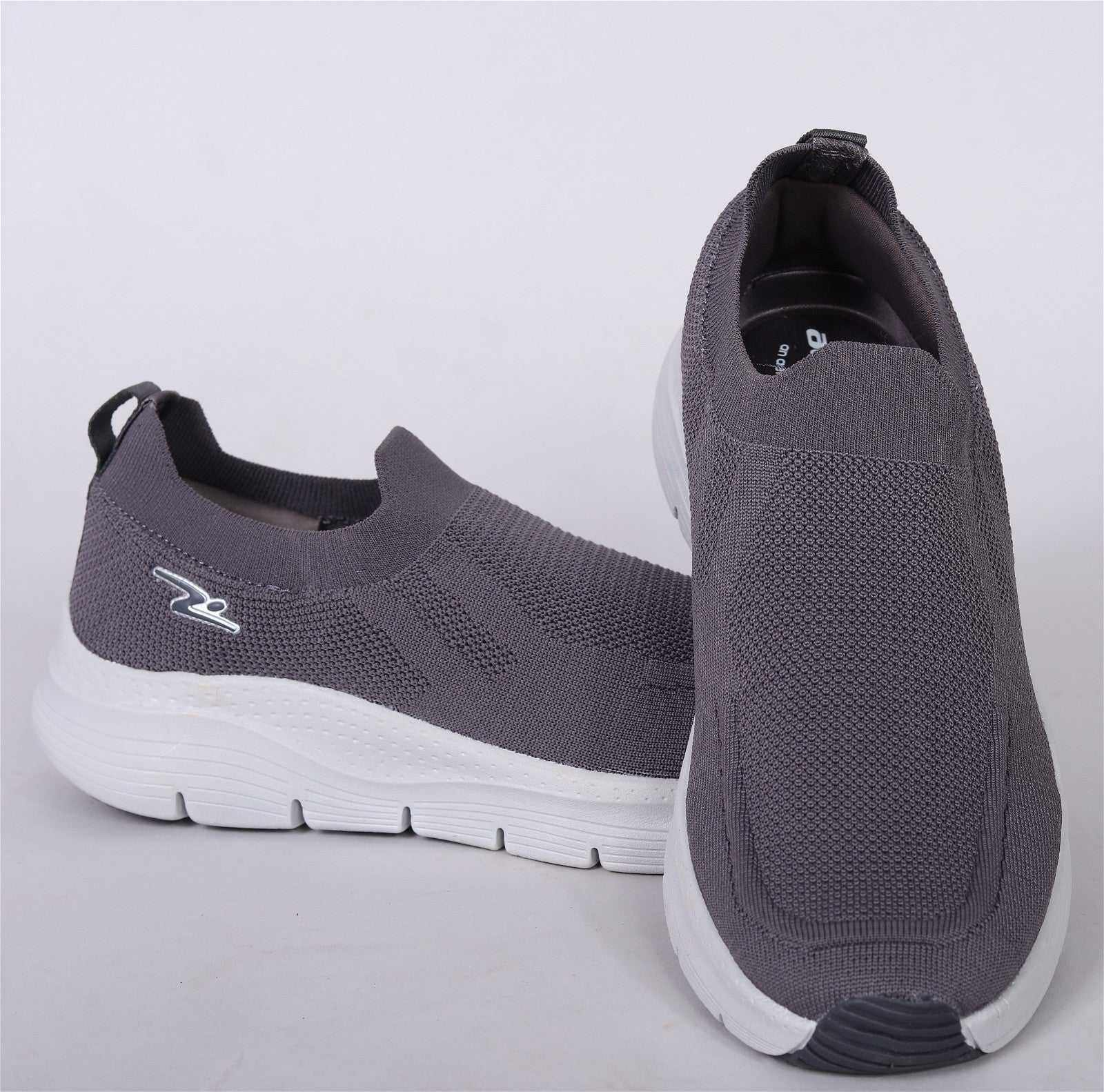 Adrun Dark Grey Sport Shoes - Ample ToRunning Shoes –  Comfort and Style for Every Run from Adrun Dark Grey. Buy